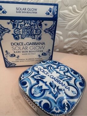 Dolce & gabbana solar glow bare skin beautifier universal blurring powder